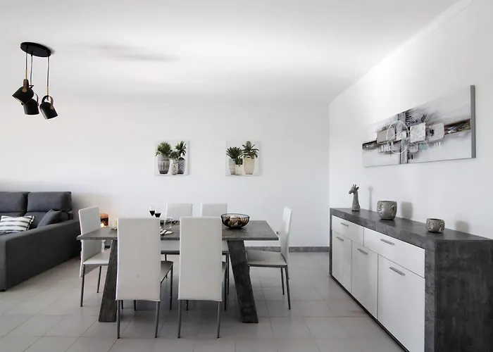 Apartament Summer Place 2 *